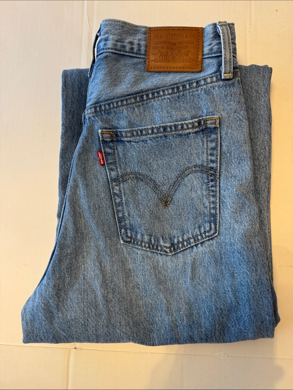 Levi's Premium Ribcage Wide Leg Women's Jeans Far And Wide Light Wash Size 29x32 - Picture 16 of 16